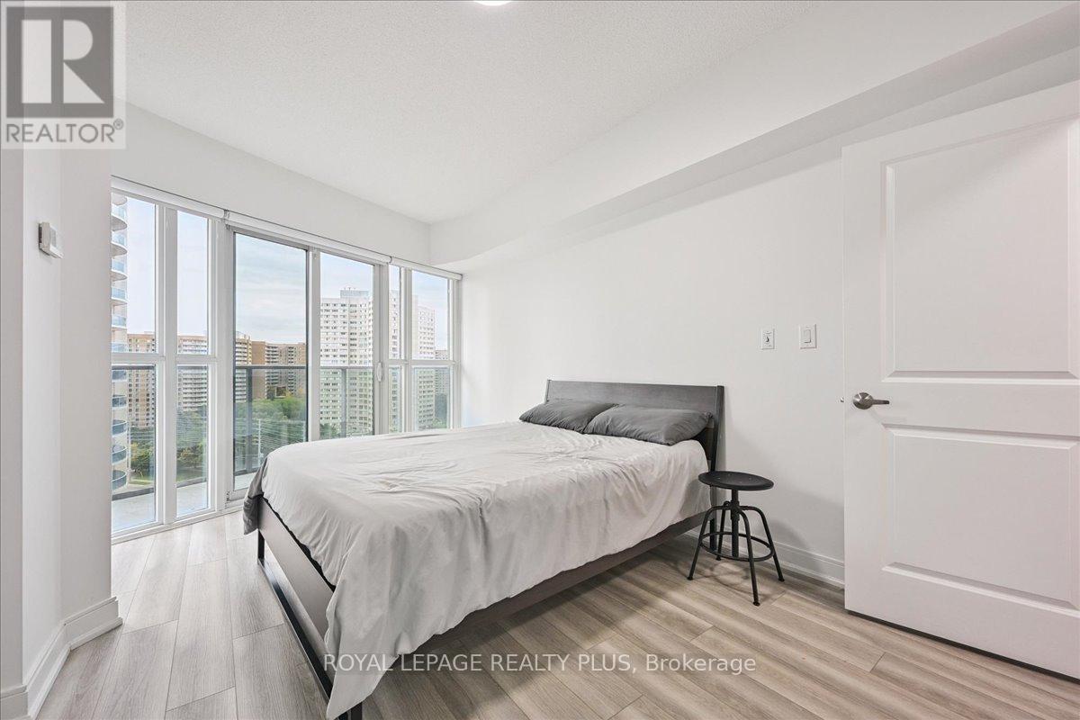 1008 - 60 Absolute Avenue, Mississauga, Ontario  L4Z 0A9 - Photo 18 - W12477340