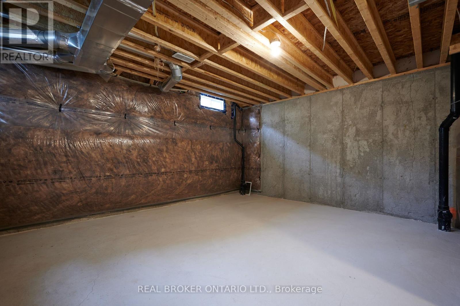3957 Koenig Road, Burlington, Ontario  L7M 0Z7 - Photo 22 - W12477344