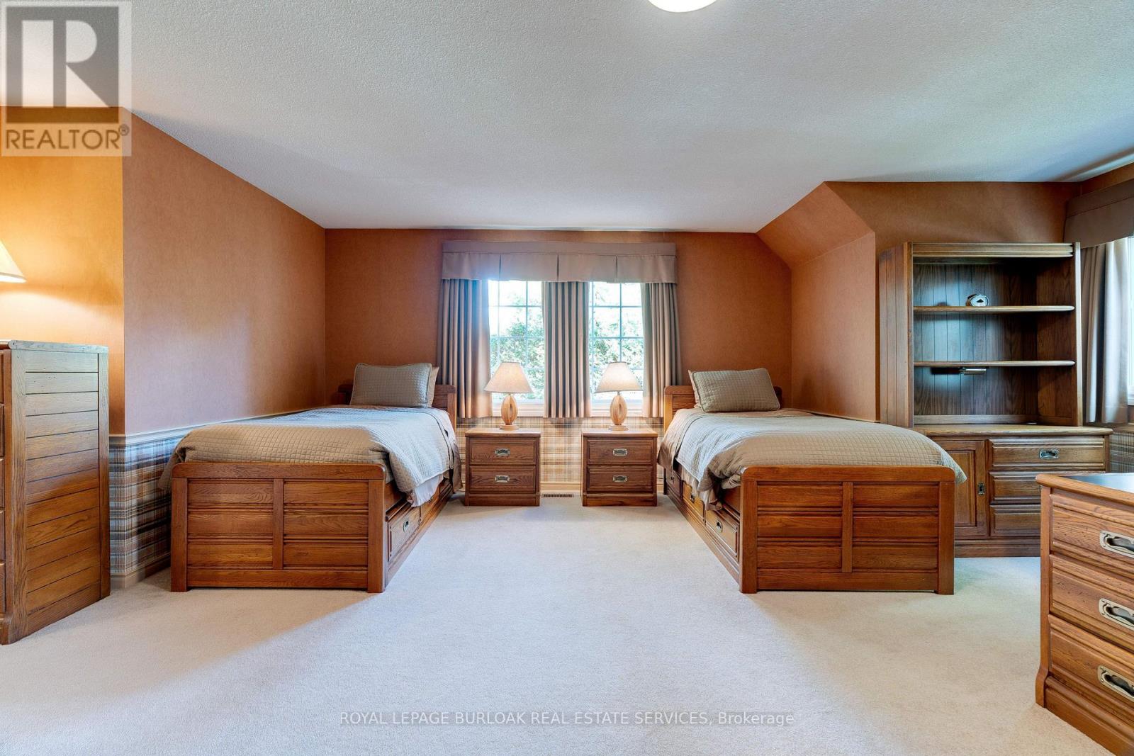 166 Maple Grove Drive, Oakville, Ontario  L6J 4V1 - Photo 30 - W12477350