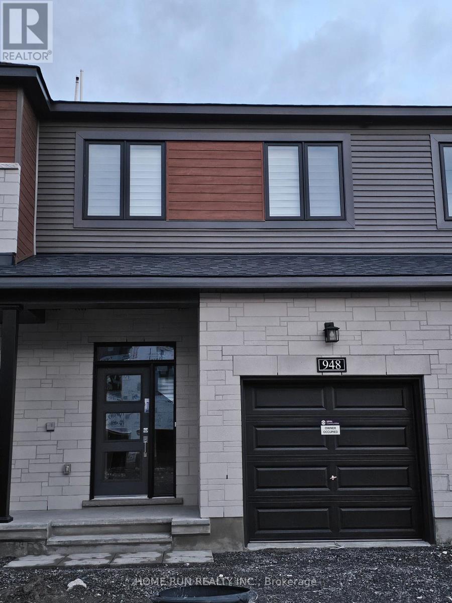 948 EILEEN VOLLICK CRESCENT, Ottawa, Ontario