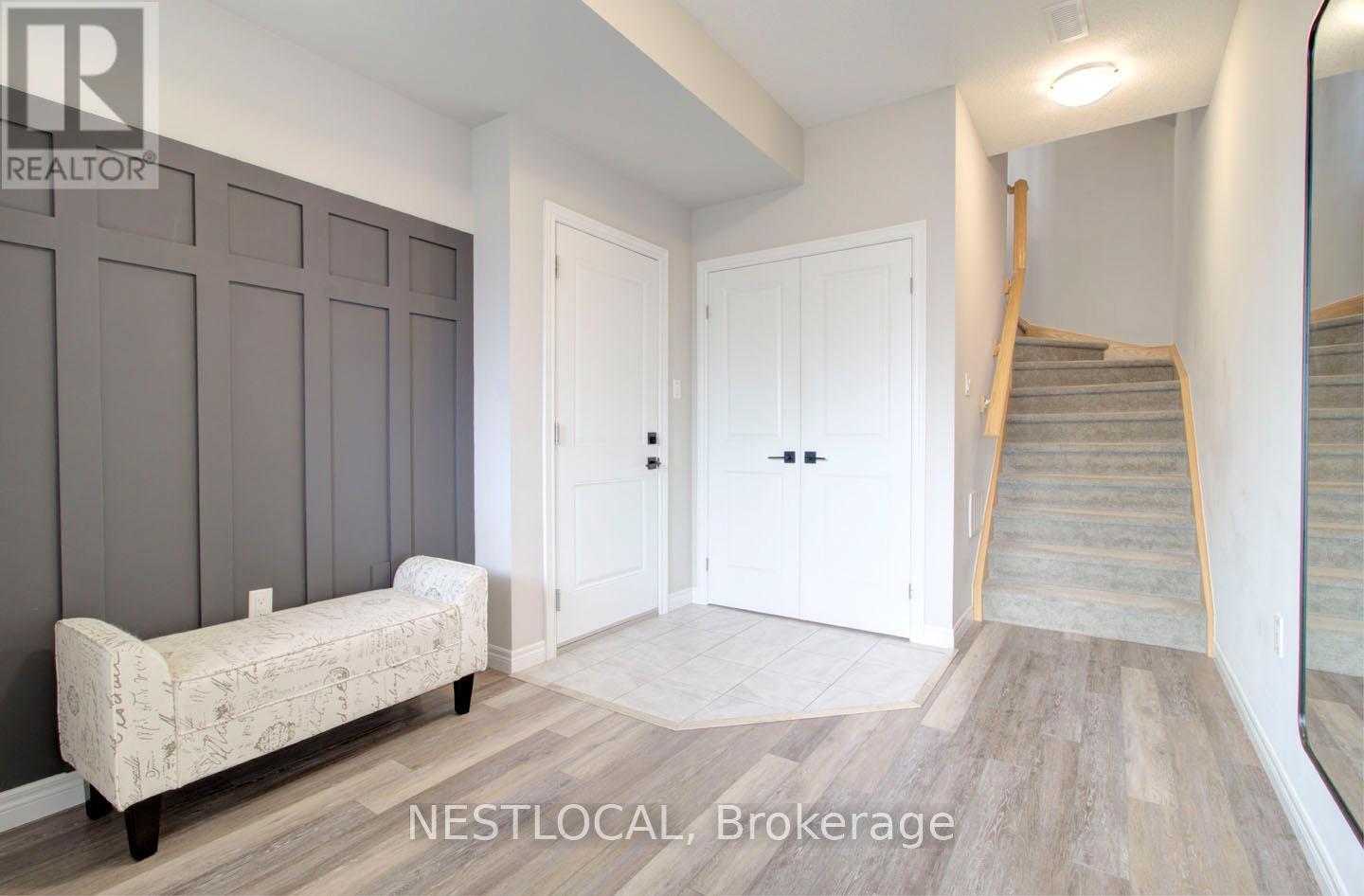 7 Pim Lane, Hamilton, Ontario  L9K 0K1 - Photo 4 - X12477321