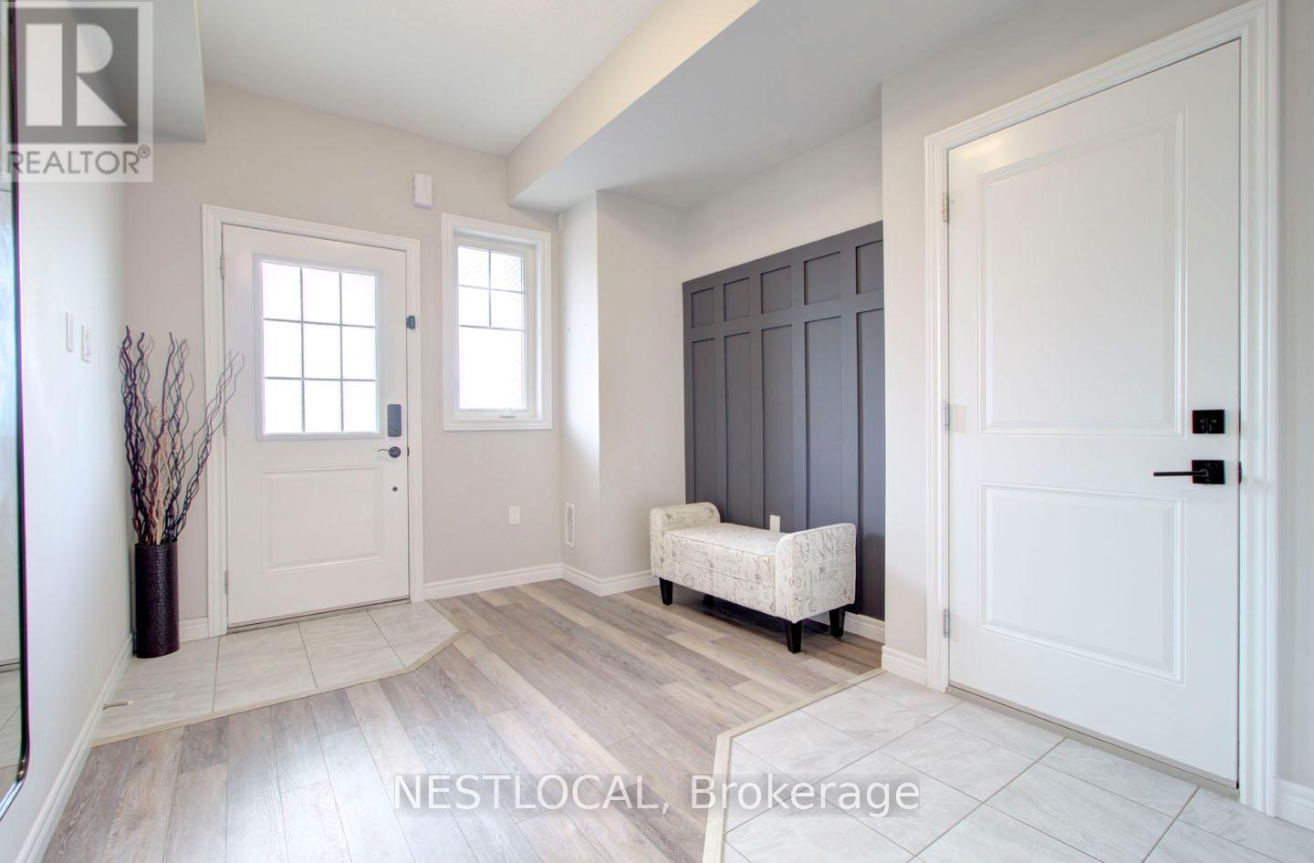 7 Pim Lane, Hamilton, Ontario  L9K 0K1 - Photo 5 - X12477321