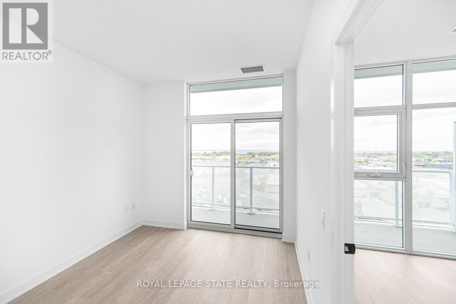 813 - 2782 Barton Street E, Hamilton, Ontario  L8E 2J8 - Photo 13 - X12477325