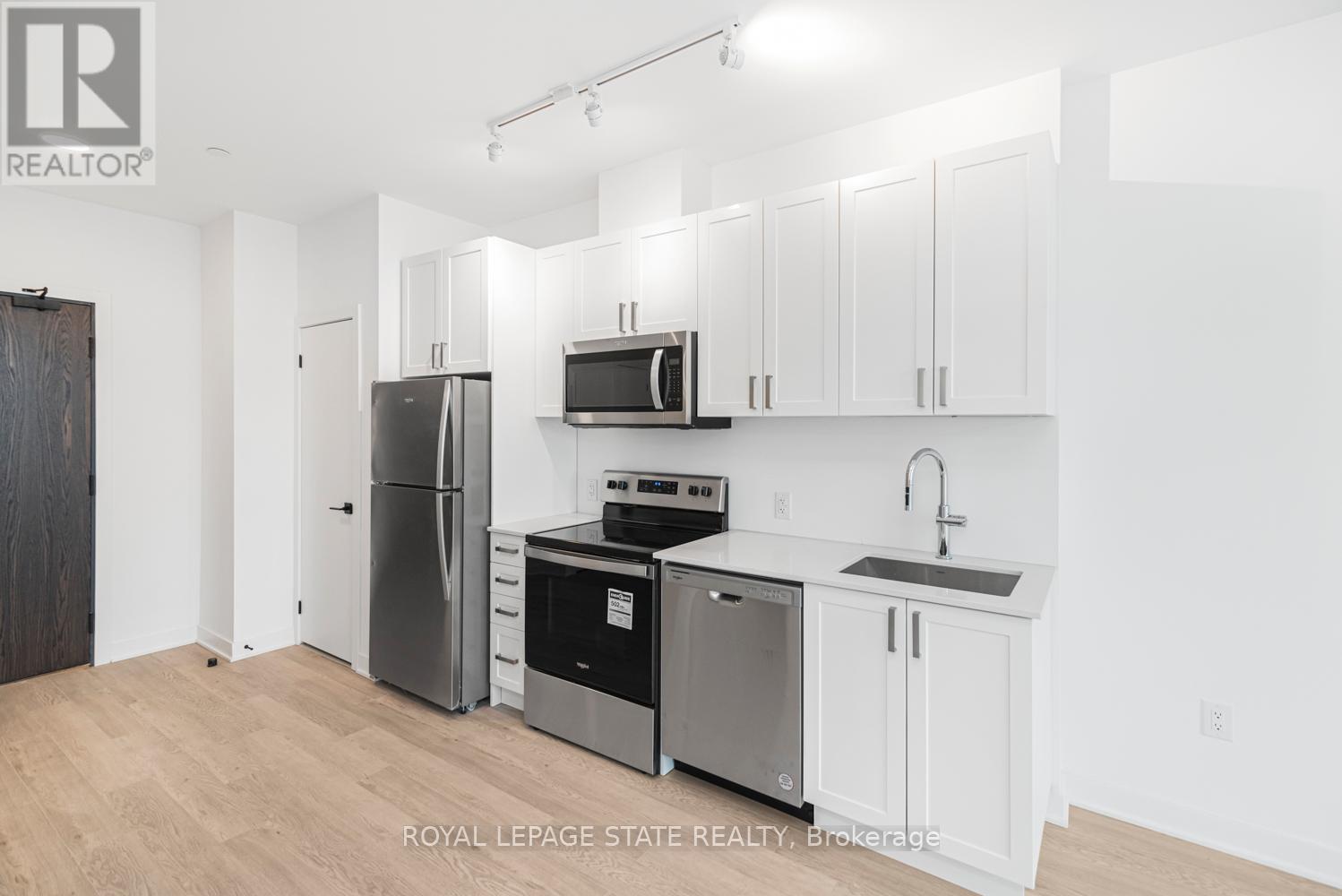 813 - 2782 Barton Street E, Hamilton, Ontario  L8E 2J8 - Photo 17 - X12477325