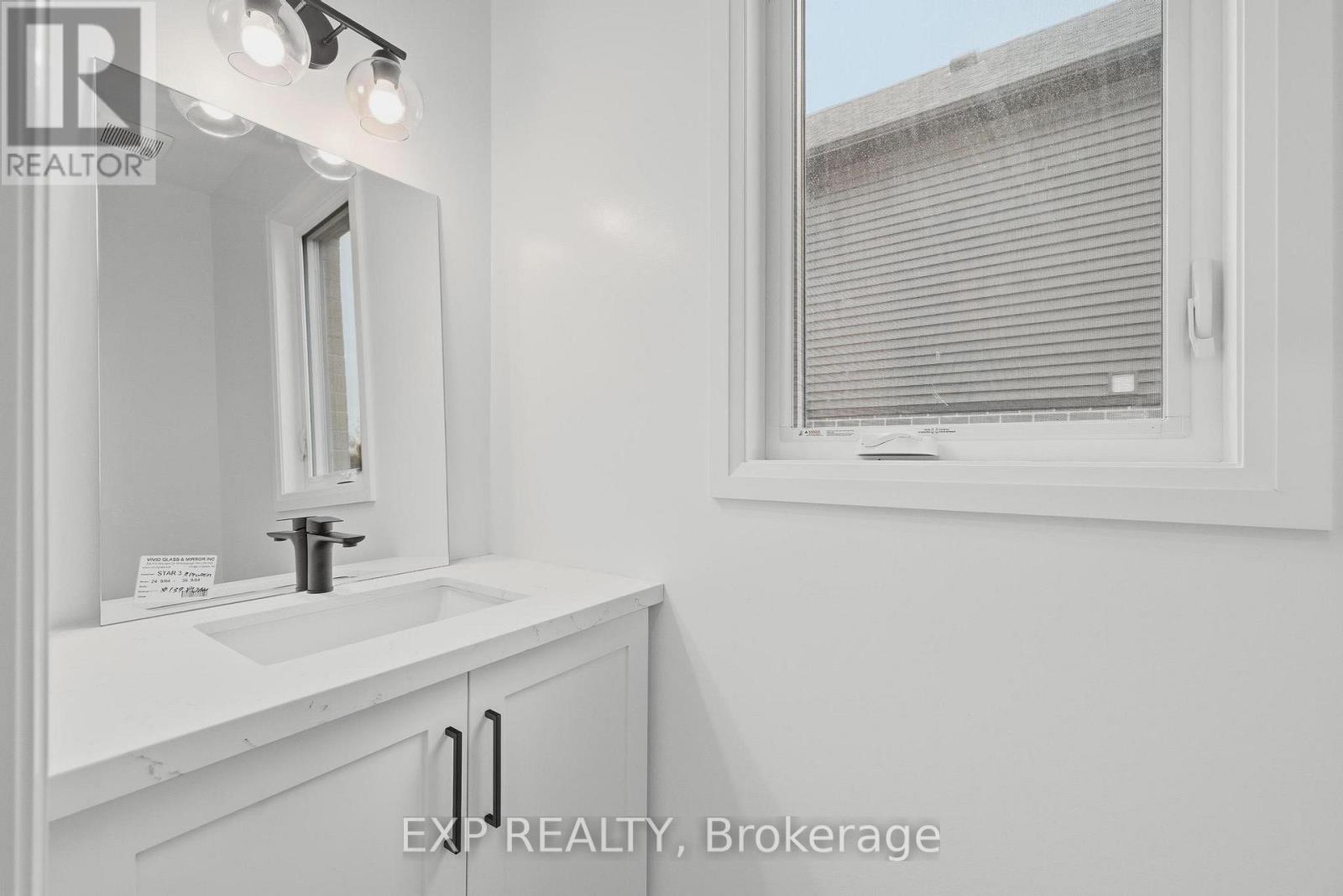 139 Pugh Street, Perth East, Ontario  N0K 1M0 - Photo 5 - X12477361