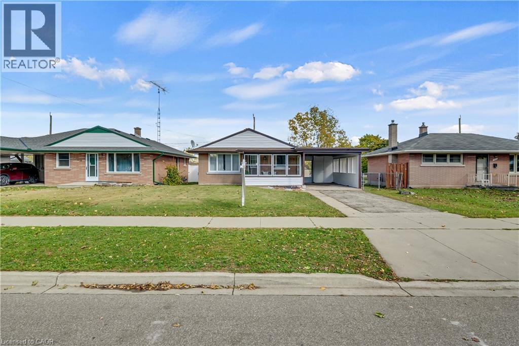 1717 Severn Avenue, Cambridge  by Ask Marius Real Estate 1717 Severn Avenue, Cambridge