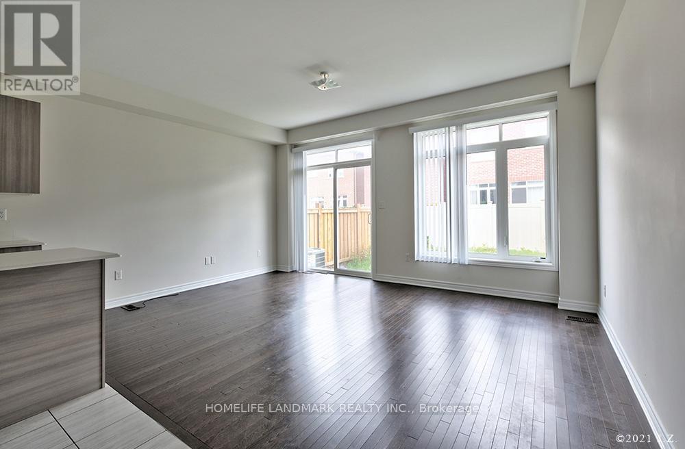 28 Titan Trail, Markham, Ontario  L3S 0E2 - Photo 10 - N12375336