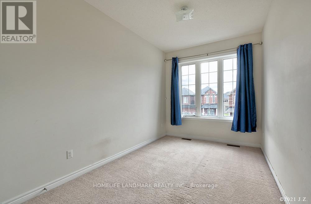 28 Titan Trail, Markham, Ontario  L3S 0E2 - Photo 12 - N12375336