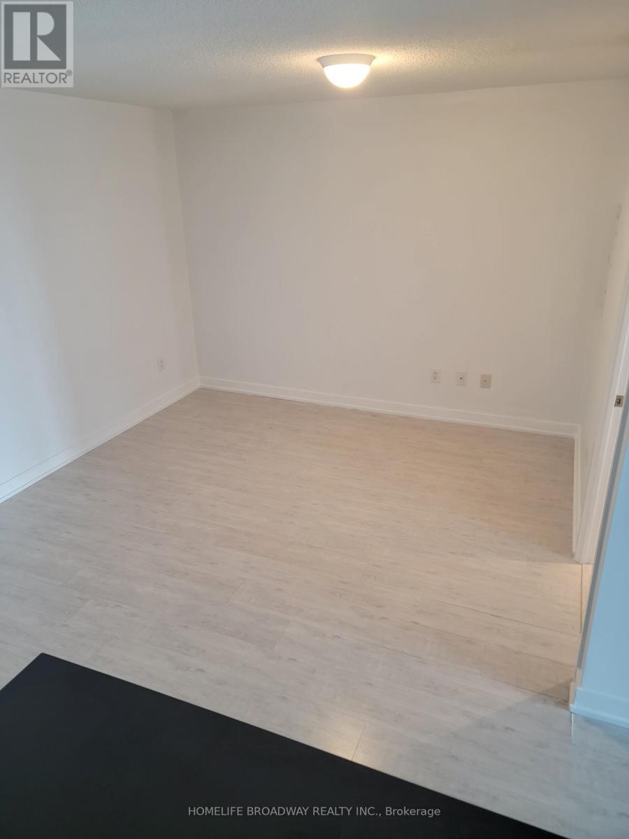 1203 - 19 Singer Court, Toronto, Ontario  M2K 0B2 - Photo 13 - C12475438