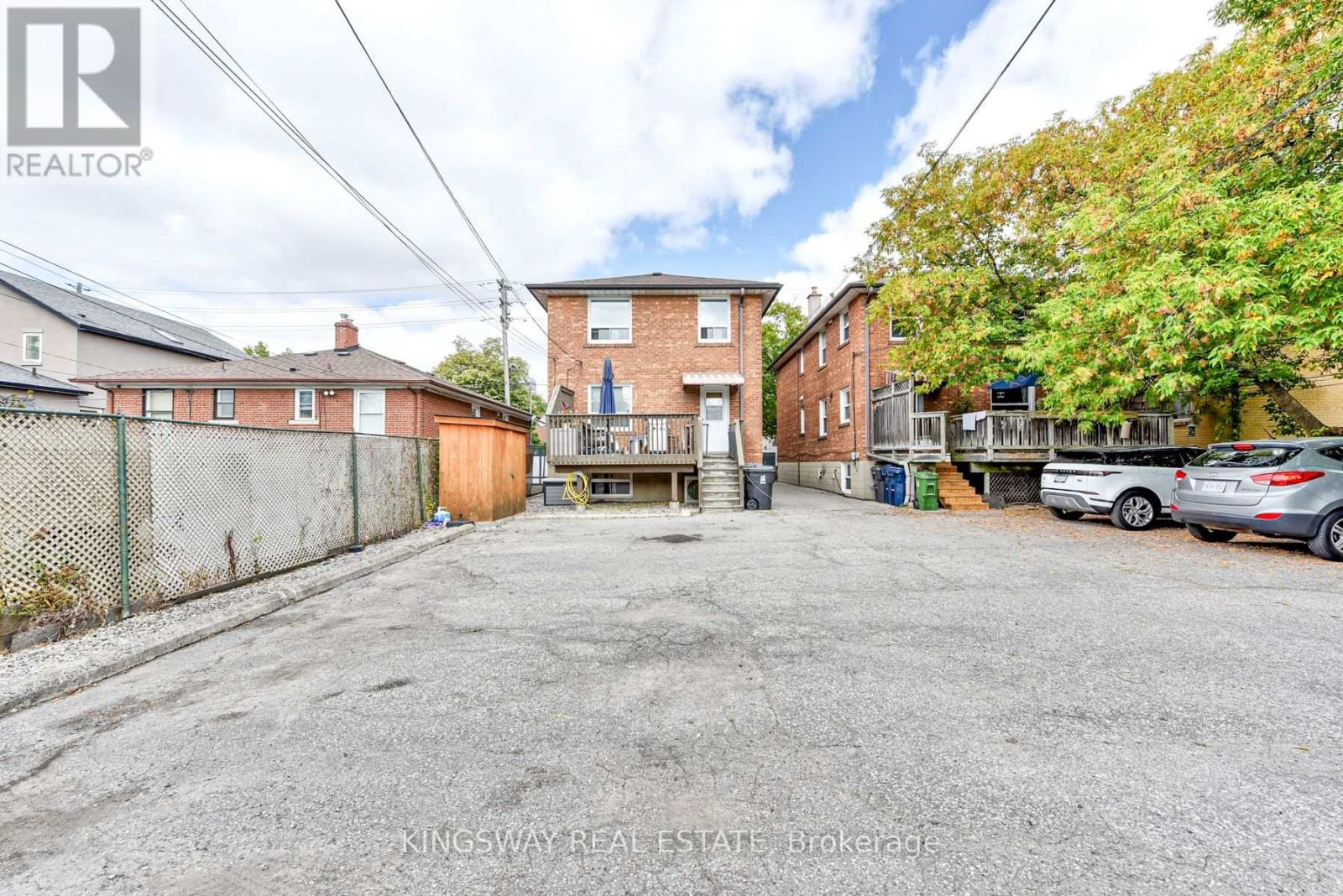 29 Evans Avenue, Toronto (Mimico), Ontario  M8Z 1H4 - Photo 8 - W12458747