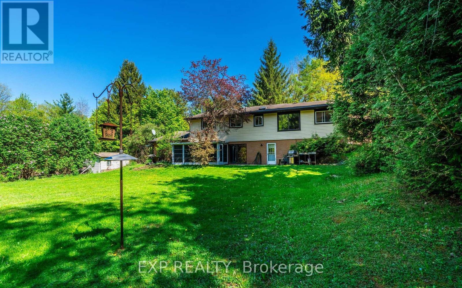 1215 Derry Road, Milton, Ontario  L0P 1B0 - Photo 35 - W12477128