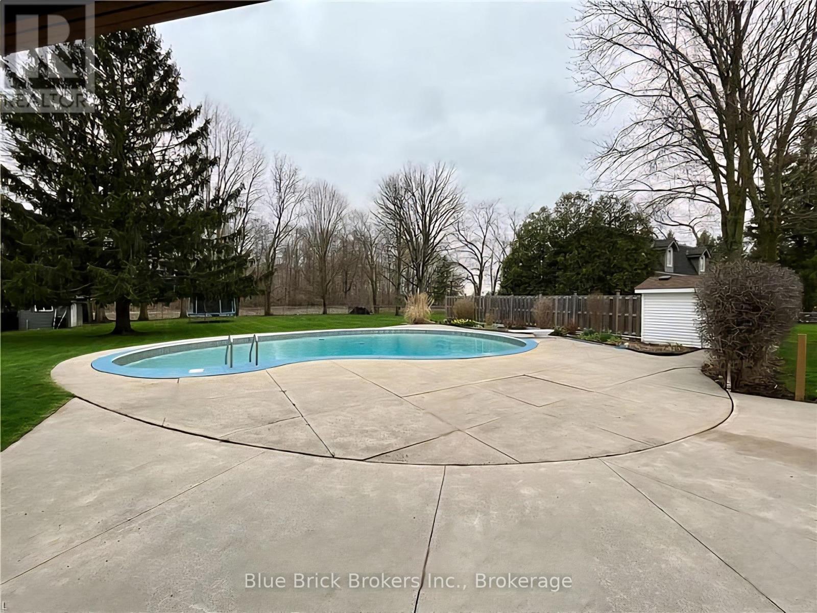 2320 Hyde Park Road N, London North, Ontario  N6H 5K2 - Photo 10 - X12476549