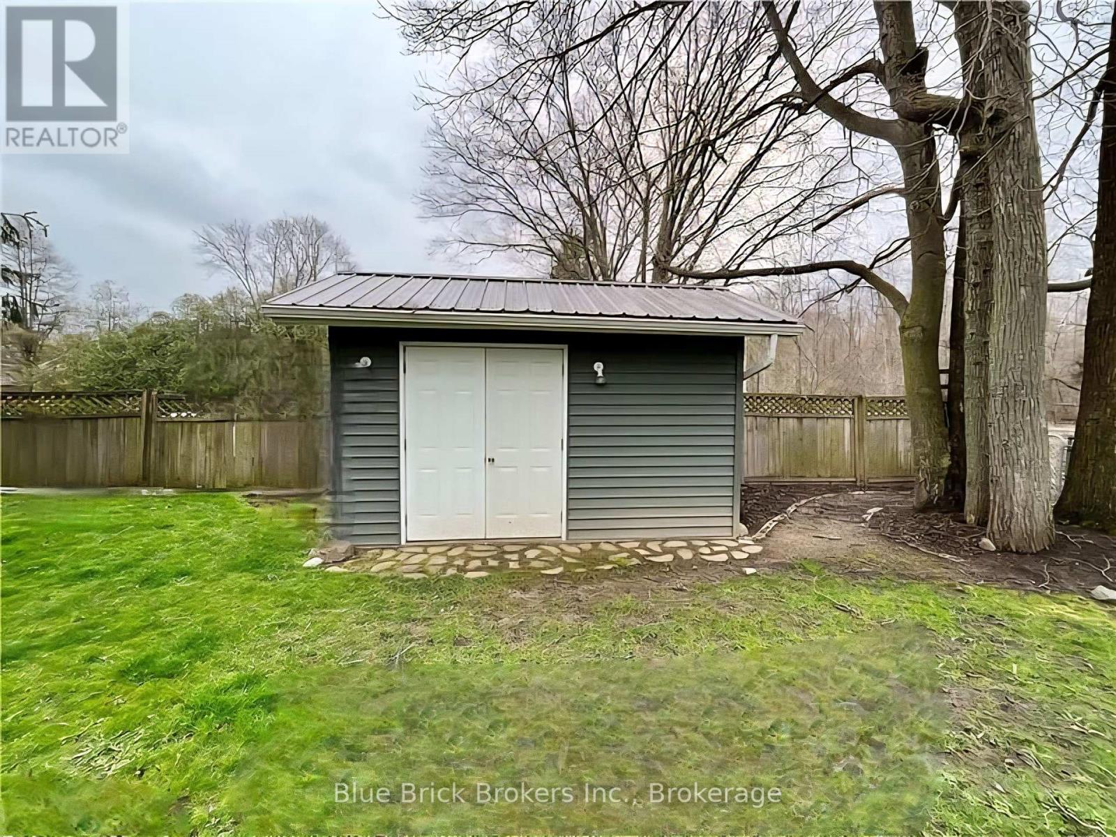 2320 Hyde Park Road N, London North, Ontario  N6H 5K2 - Photo 37 - X12476549
