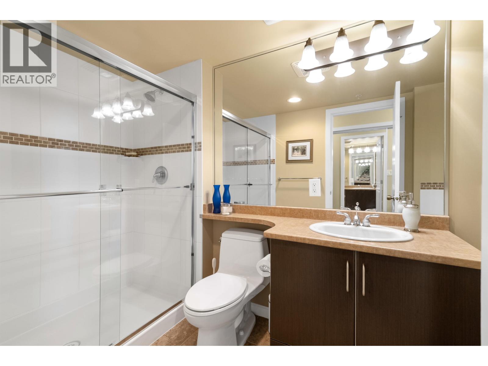 405 295 Guildford Way, Port Moody, British Columbia  V3H 5N3 - Photo 16 - R3061147