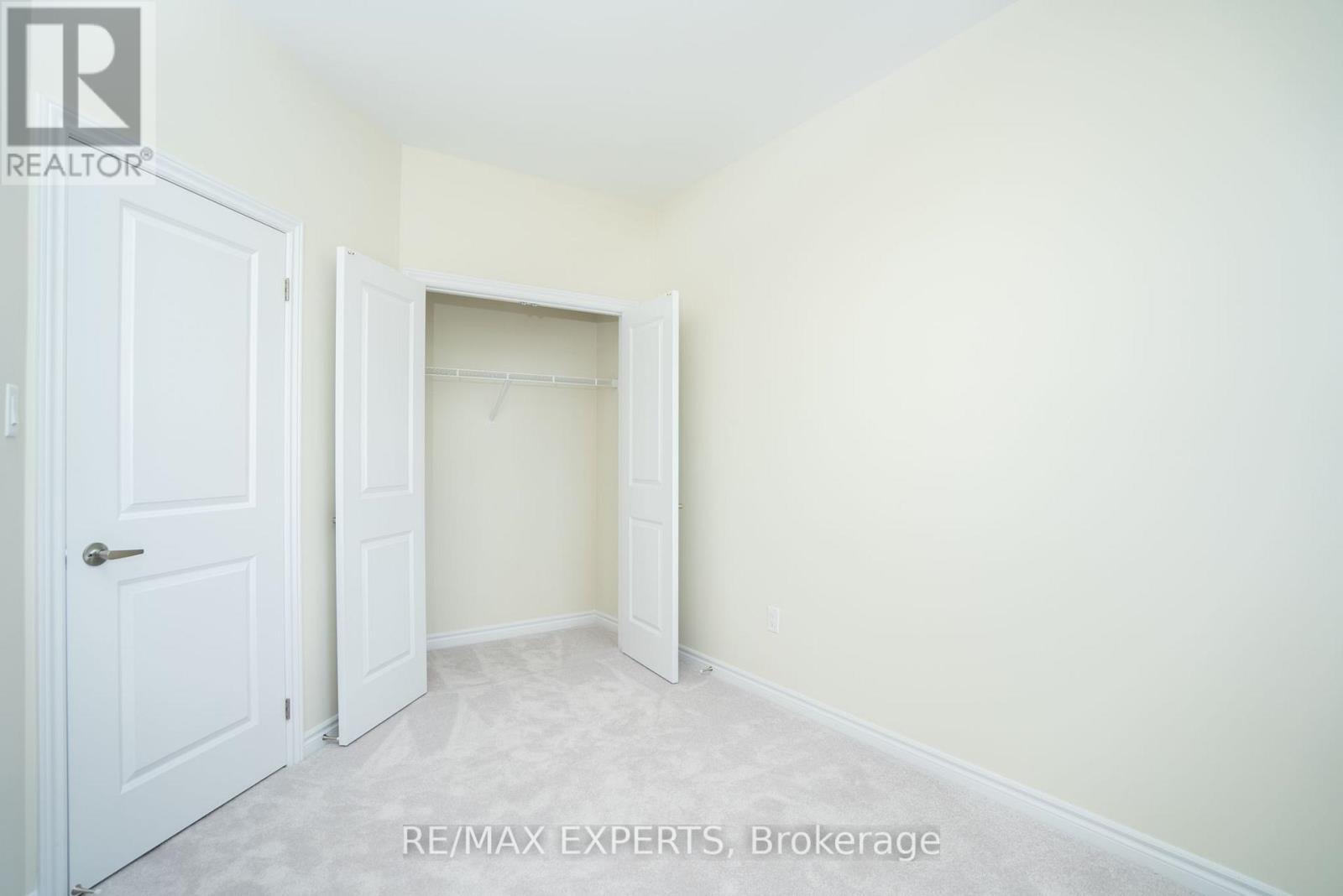 1455 National Common Crescent, Burlington, Ontario  L7P 0V7 - Photo 18 - W12477283