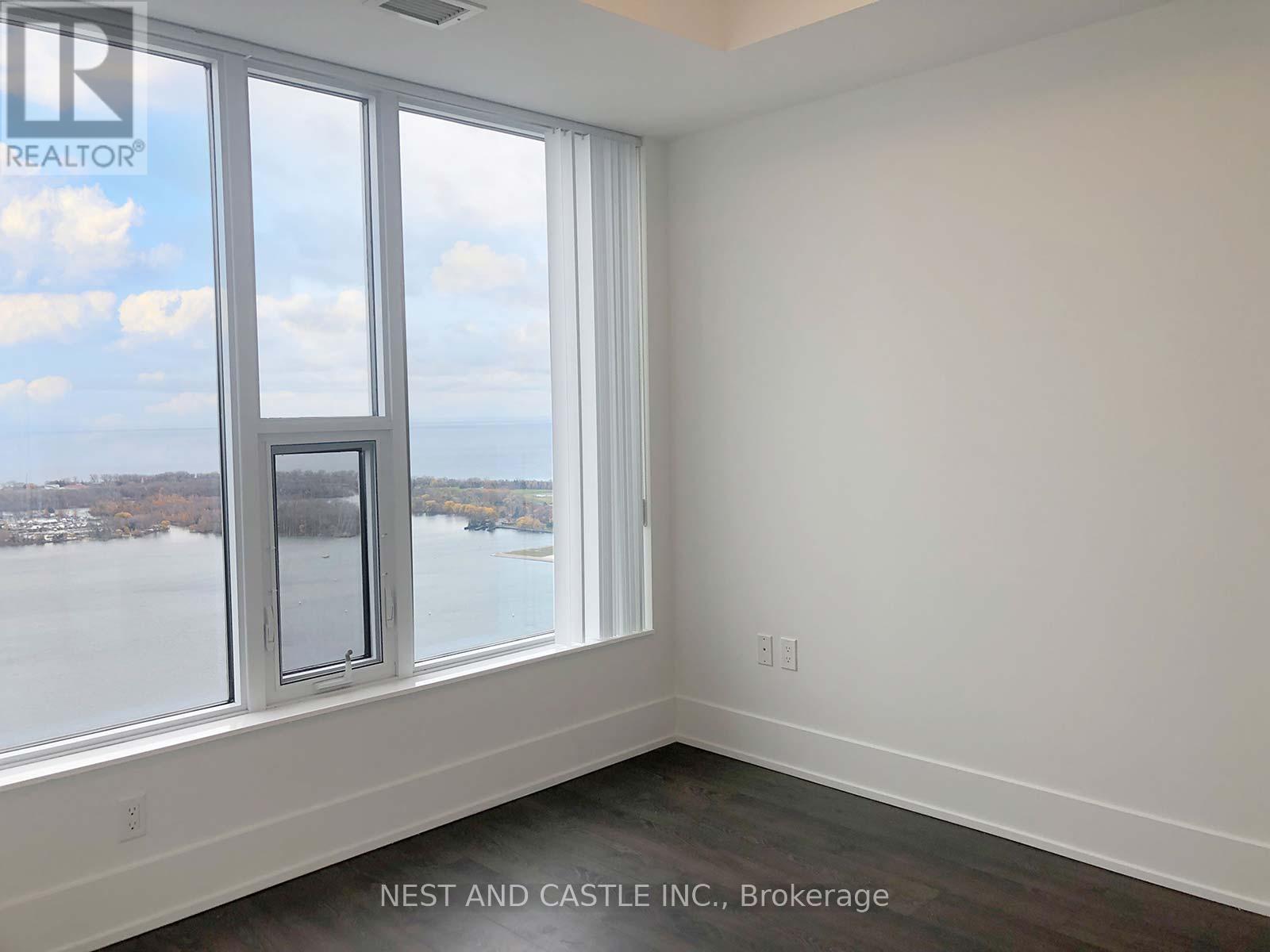 5807 - 10 York Street, Toronto, Ontario  M5J 0E1 - Photo 14 - C12477368