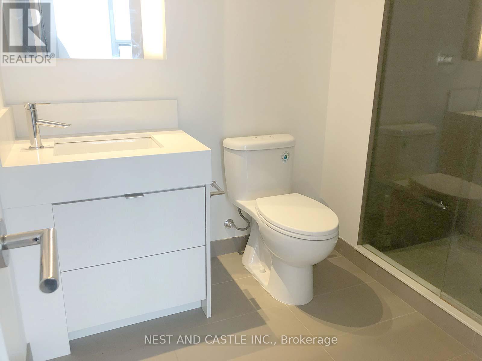 5807 - 10 York Street, Toronto, Ontario  M5J 0E1 - Photo 15 - C12477368