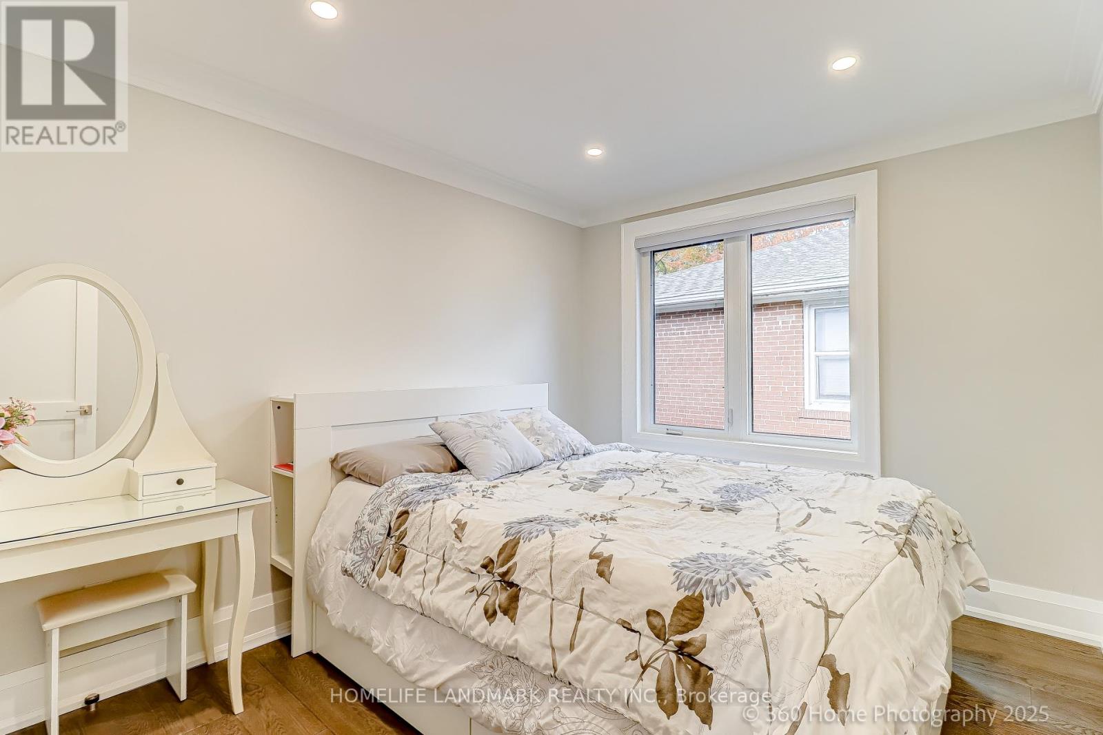 24 Evanston Drive, Toronto, Ontario  M3H 5P1 - Photo 14 - C12477370