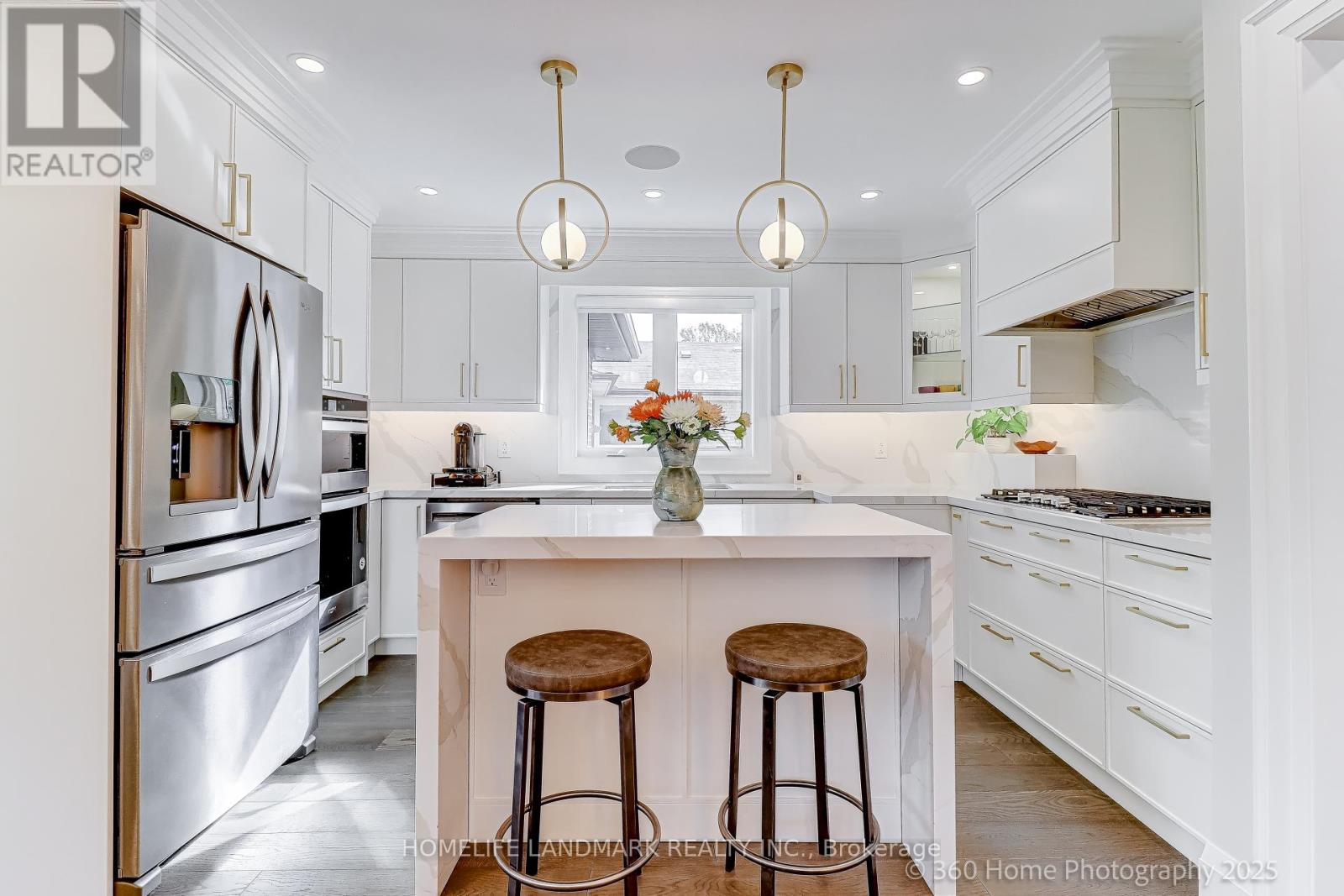 24 Evanston Drive, Toronto, Ontario  M3H 5P1 - Photo 7 - C12477370