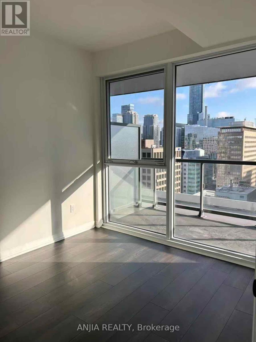 2204 - 280 Dundas Street, Toronto, Ontario  M5T 0E3 - Photo 11 - C12477387