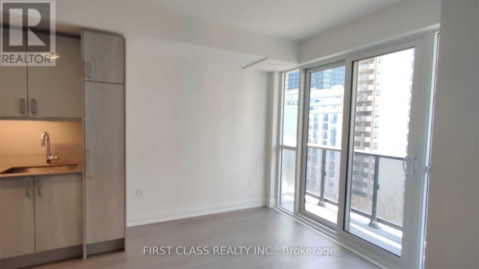707 - 77 Mutual Street, Toronto, Ontario  M5B 2A9 - Photo 10 - C12477402