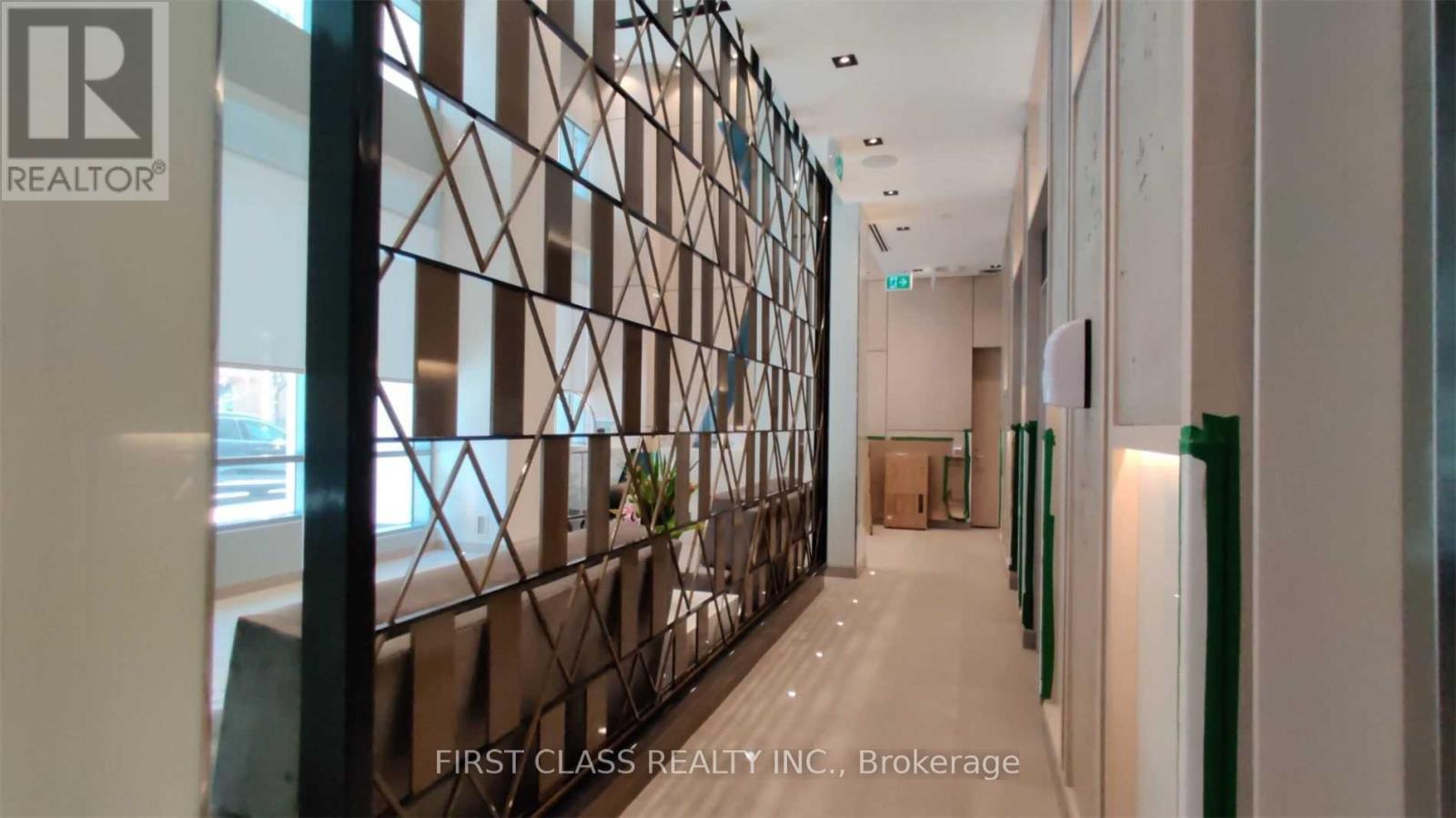 707 - 77 Mutual Street, Toronto, Ontario  M5B 2A9 - Photo 2 - C12477402