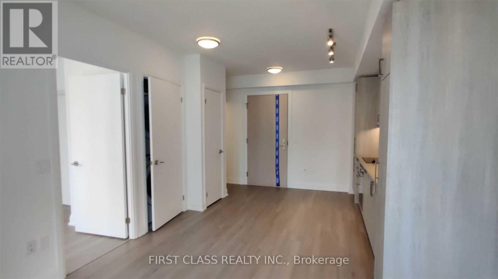 707 - 77 Mutual Street, Toronto, Ontario  M5B 2A9 - Photo 4 - C12477402