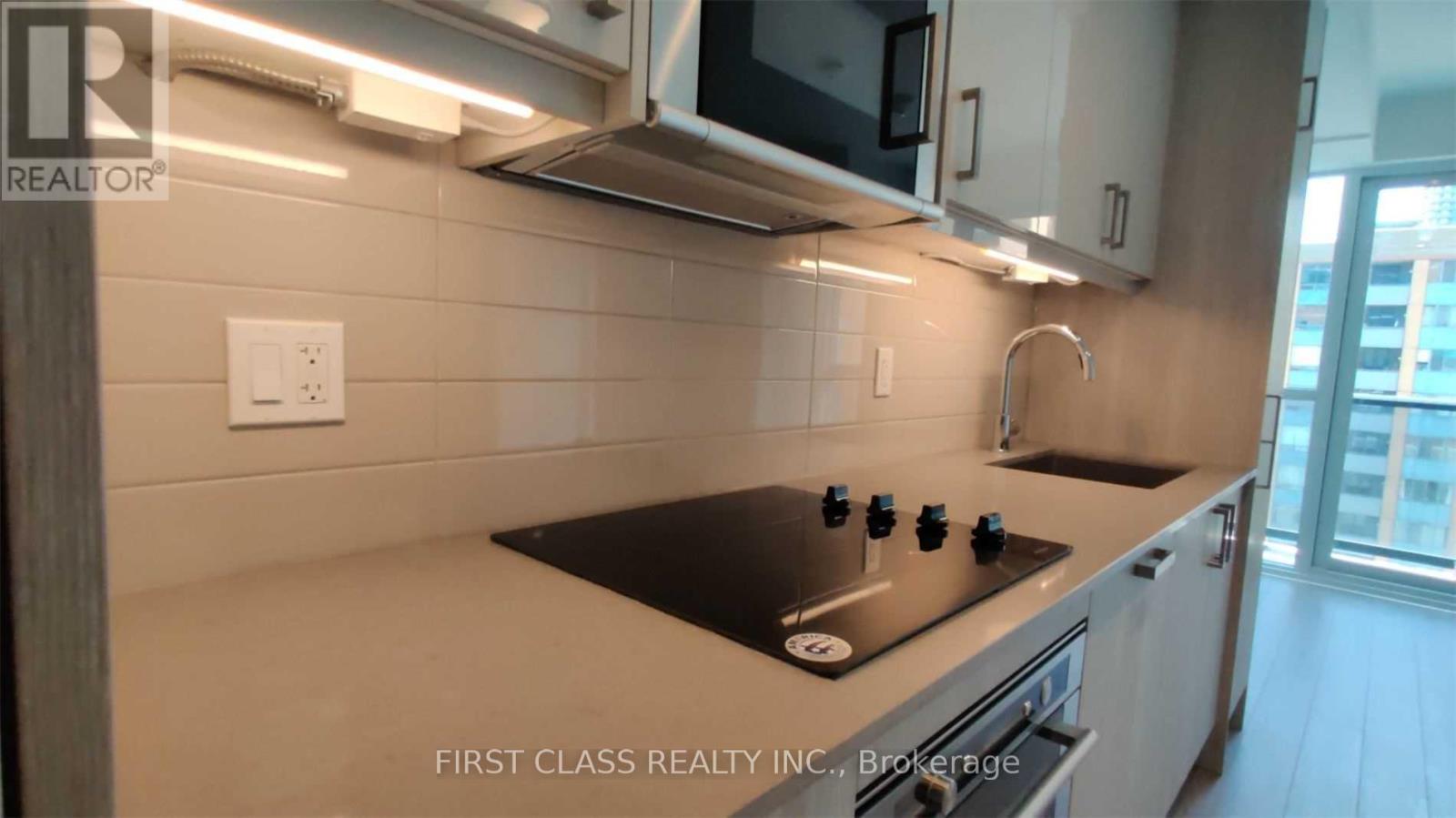 707 - 77 Mutual Street, Toronto, Ontario  M5B 2A9 - Photo 7 - C12477402