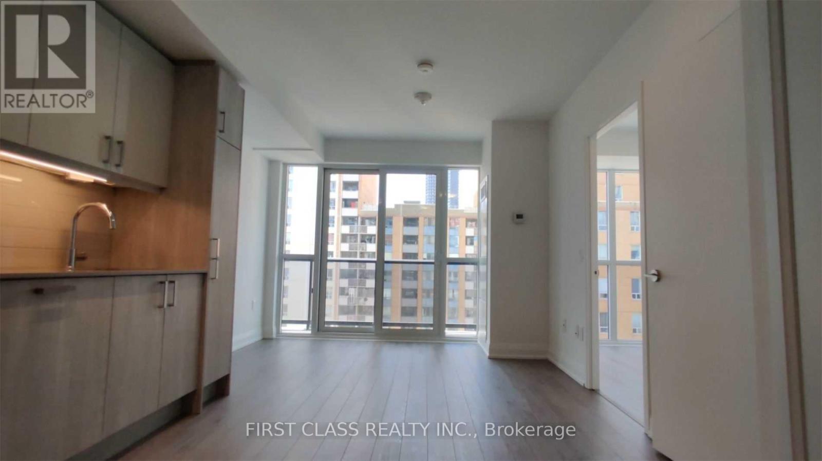 707 - 77 Mutual Street, Toronto, Ontario  M5B 2A9 - Photo 9 - C12477402