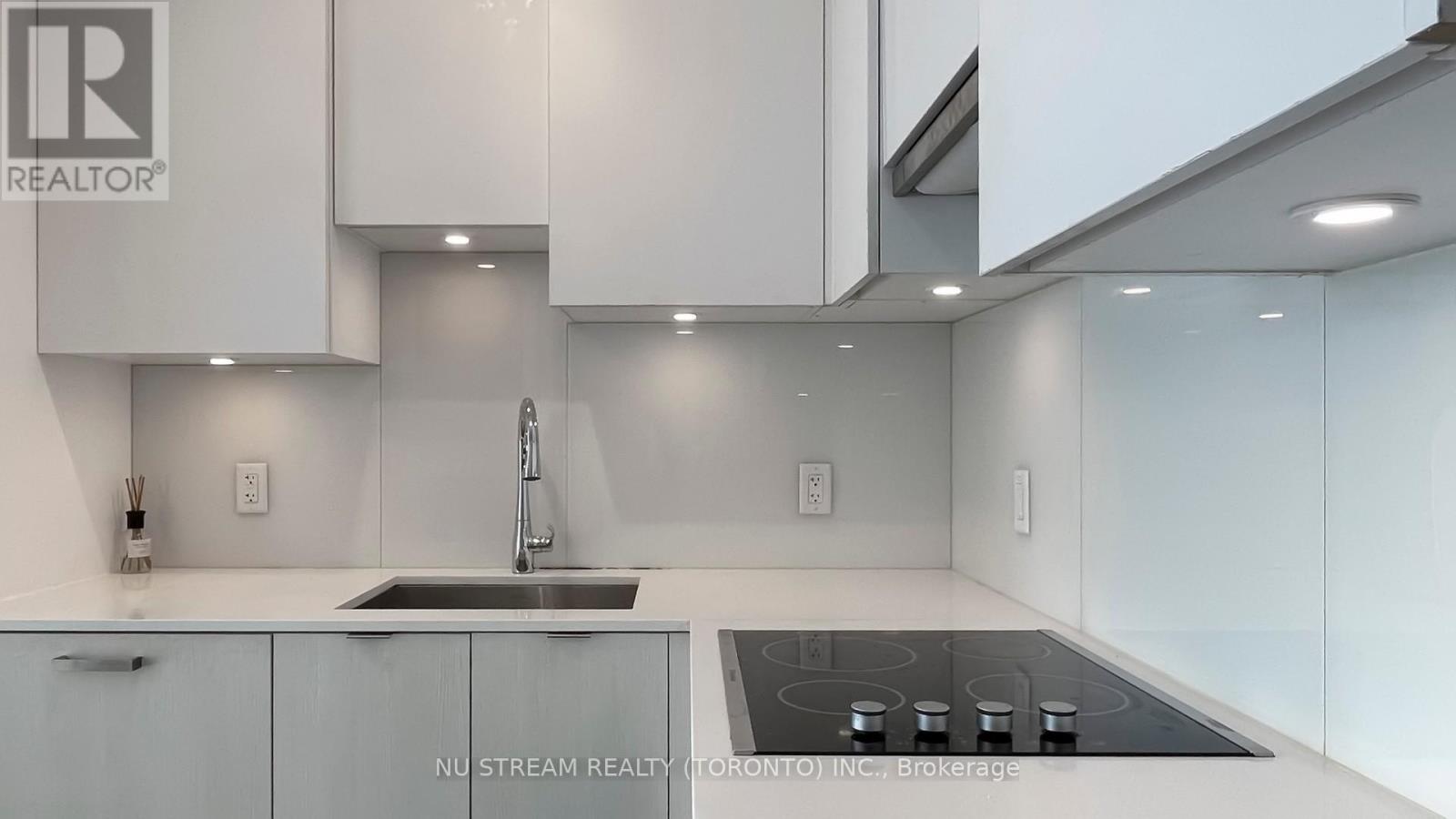Ph06 - 195 Redpath Avenue, Toronto, Ontario  M4P 0E4 - Photo 7 - C12477425