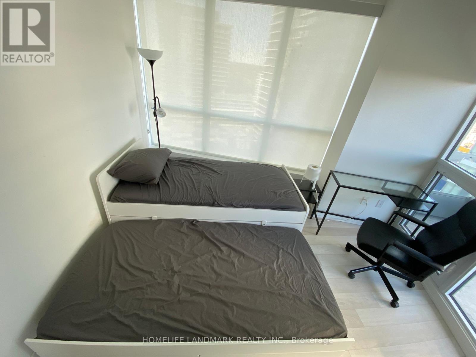 1505 - 115 Mcmahon Drive, Toronto, Ontario  M2K 0E3 - Photo 11 - C12477434