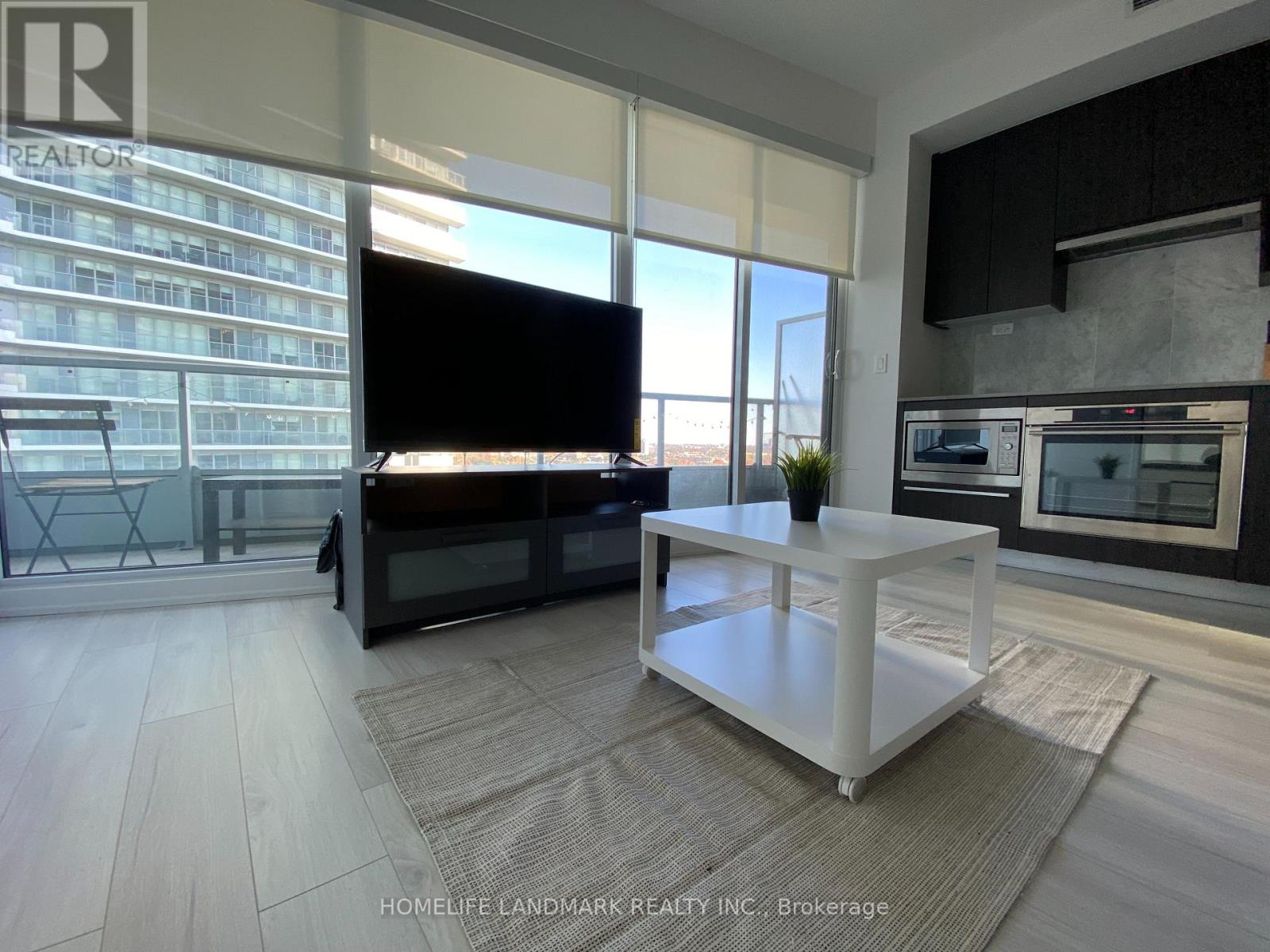 1505 - 115 Mcmahon Drive, Toronto, Ontario  M2K 0E3 - Photo 2 - C12477434