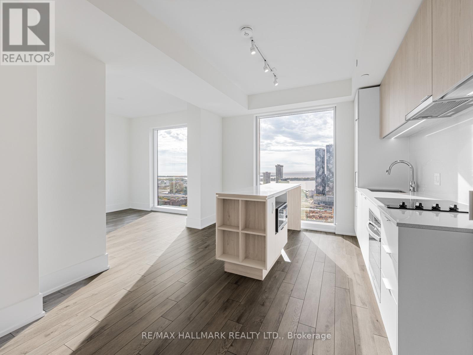 4807 - 89 Church Street, Toronto, Ontario  M5C 2G3 - Photo 4 - C12477447