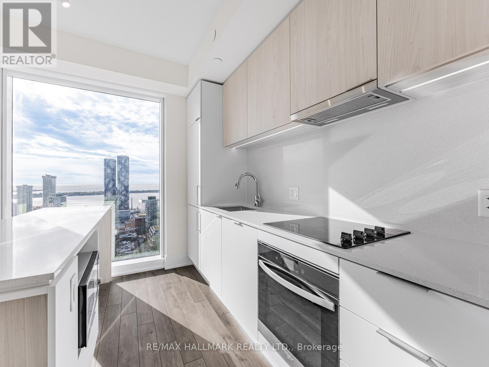 4807 - 89 Church Street, Toronto, Ontario  M5C 2G3 - Photo 6 - C12477447
