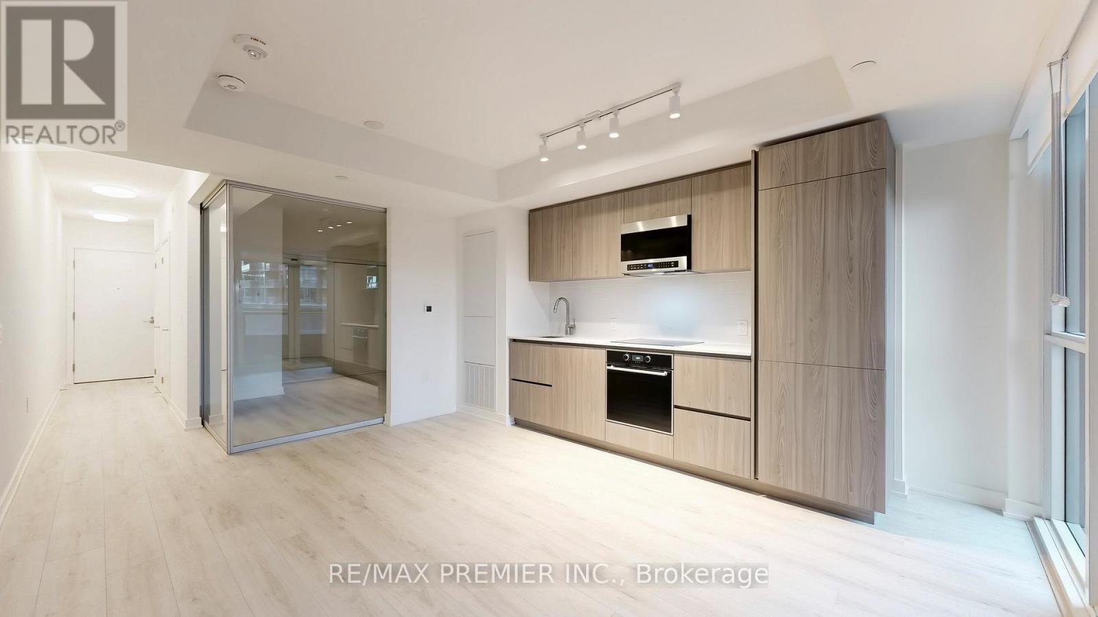 314 - 110 Broadway Avenue, Toronto, Ontario  M4P 1V7 - Photo 16 - C12477452