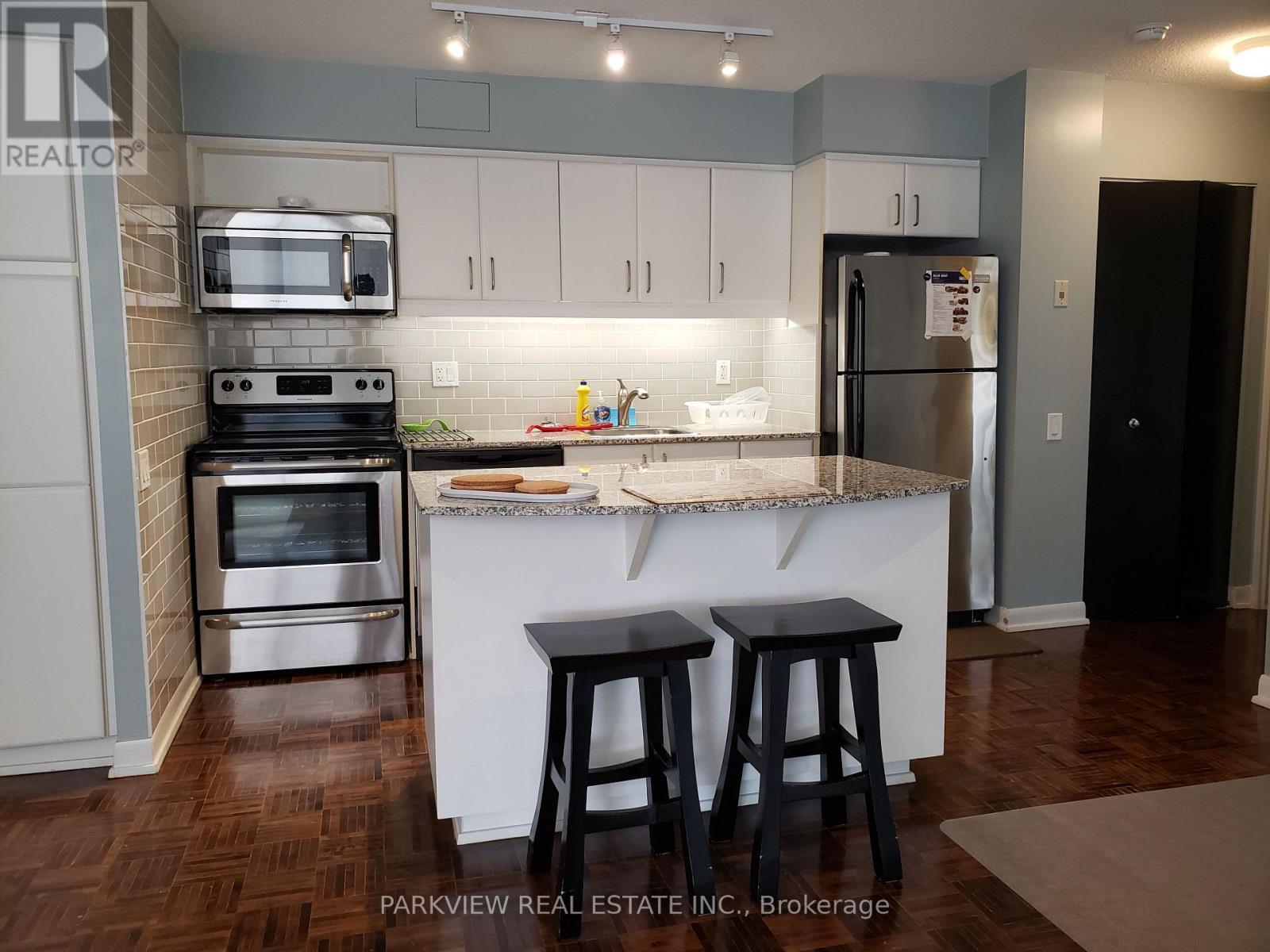 1006 - 33 Sheppard Avenue E, Toronto, Ontario  M2N 7K1 - Photo 4 - C12477468