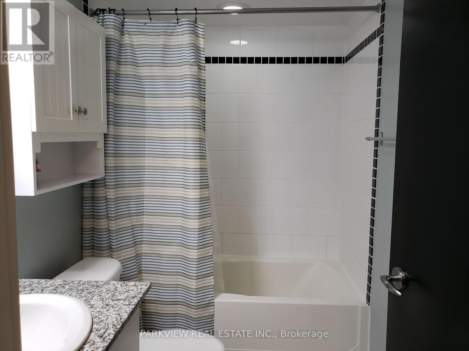 1006 - 33 Sheppard Avenue E, Toronto, Ontario  M2N 7K1 - Photo 5 - C12477468