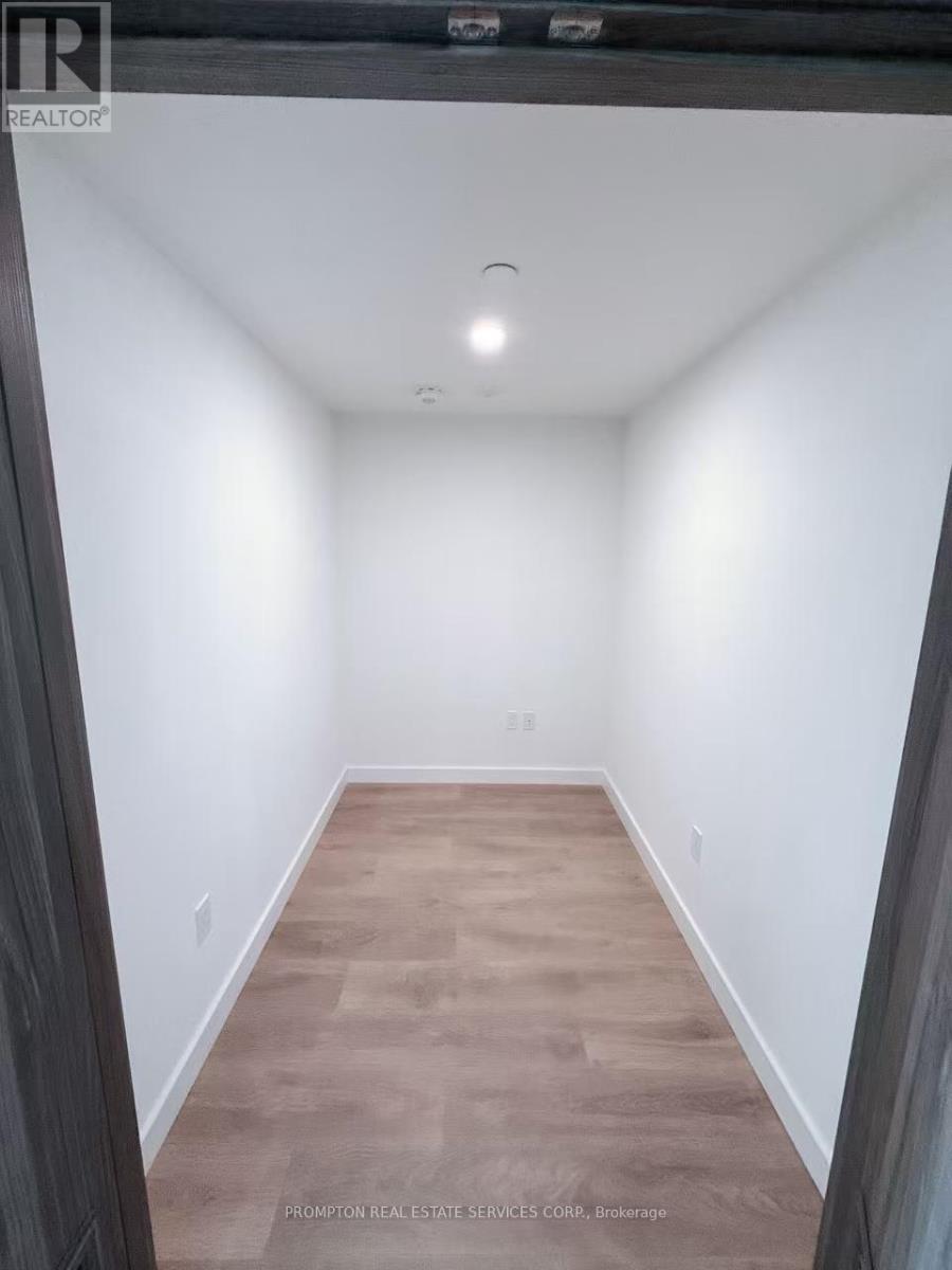 4703 - 1 Concord Cityplace Way, Toronto, Ontario  M5V 0X3 - Photo 11 - C12477484