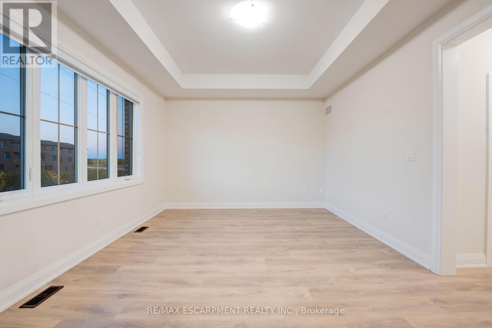 1156 Skyridge Boulevard, Pickering, Ontario  L1X 0M4 - Photo 33 - E12477390