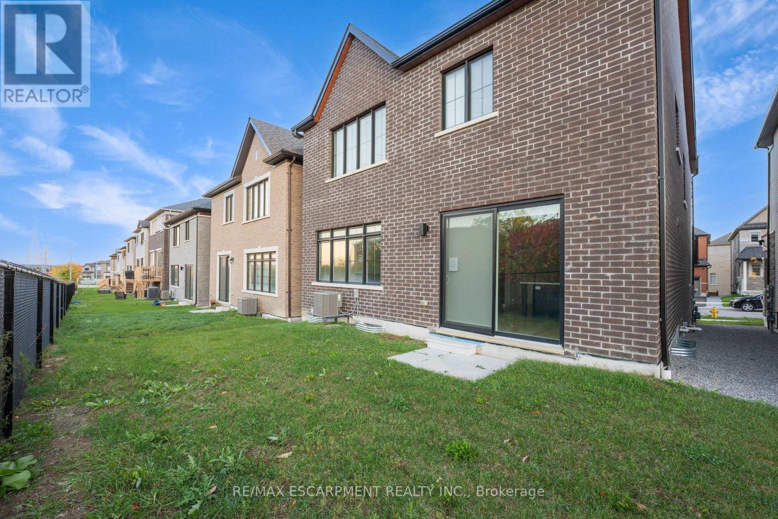 1156 Skyridge Boulevard, Pickering, Ontario  L1X 0M4 - Photo 6 - E12477390