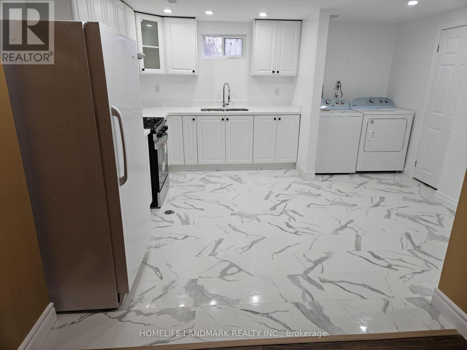 (Bsmt.) - 147 Fitzgibbon Avenue, Toronto, Ontario  M1K 4A6 - Photo 8 - E12477437