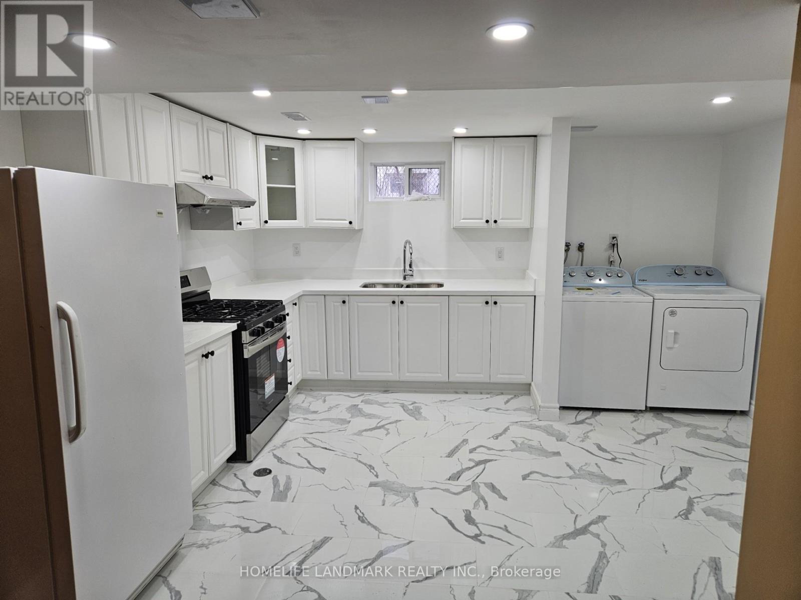 (Bsmt.) - 147 Fitzgibbon Avenue, Toronto, Ontario  M1K 4A6 - Photo 9 - E12477437