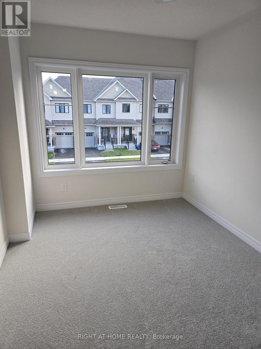 2025 Horace Duncan Crescent, Oshawa, Ontario  L1L 0W4 - Photo 10 - E12477461