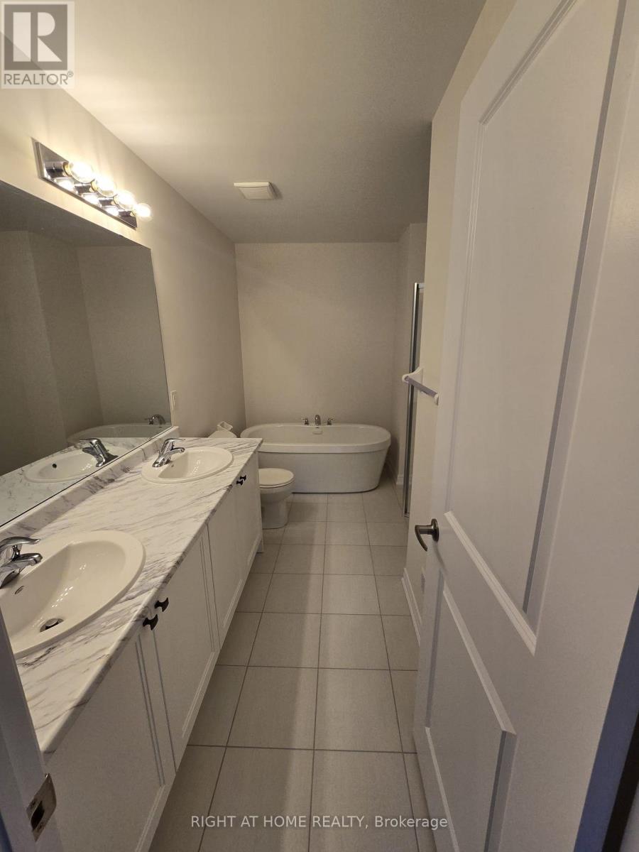 2025 Horace Duncan Crescent, Oshawa, Ontario  L1L 0W4 - Photo 12 - E12477461