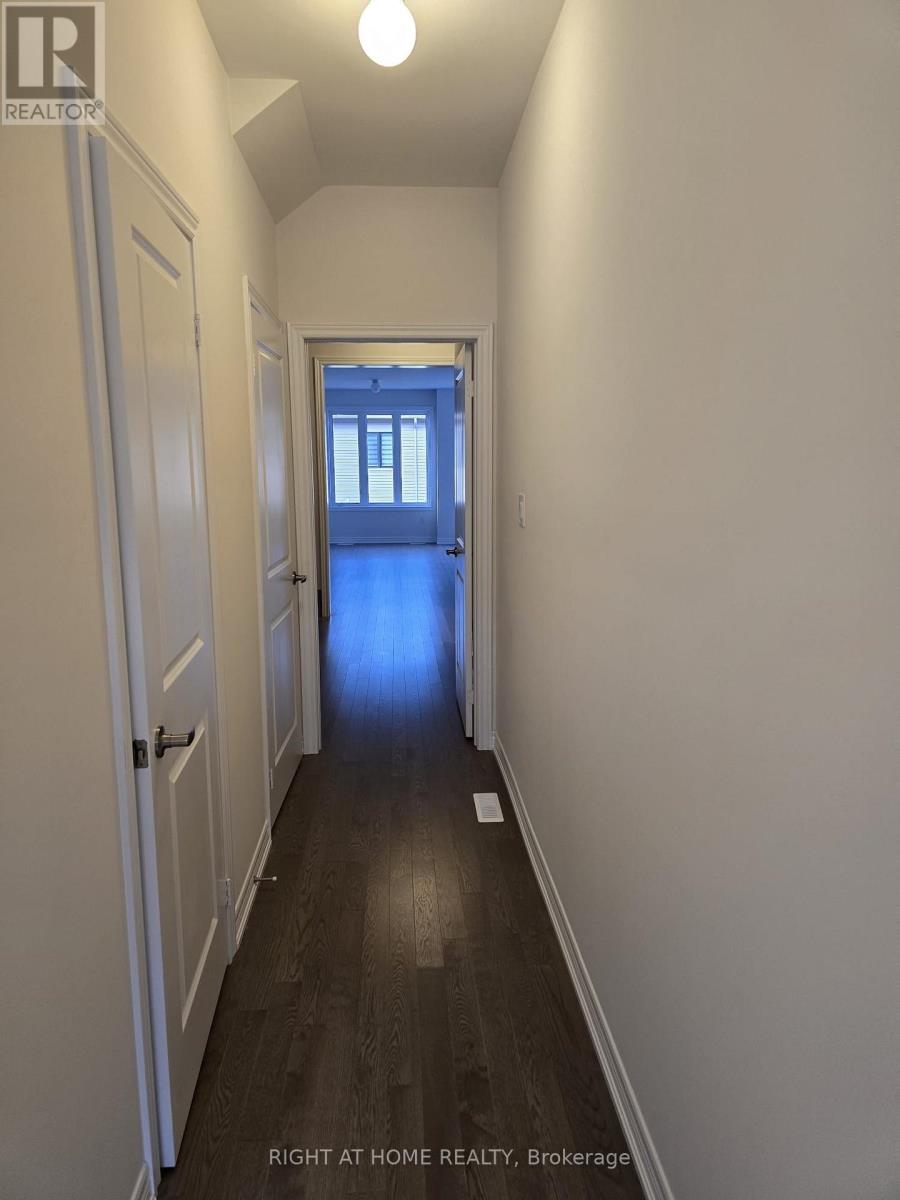 2025 Horace Duncan Crescent, Oshawa, Ontario  L1L 0W4 - Photo 2 - E12477461