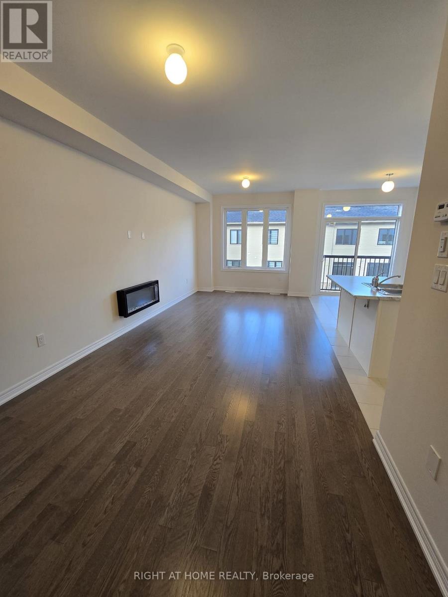 2025 Horace Duncan Crescent, Oshawa, Ontario  L1L 0W4 - Photo 4 - E12477461