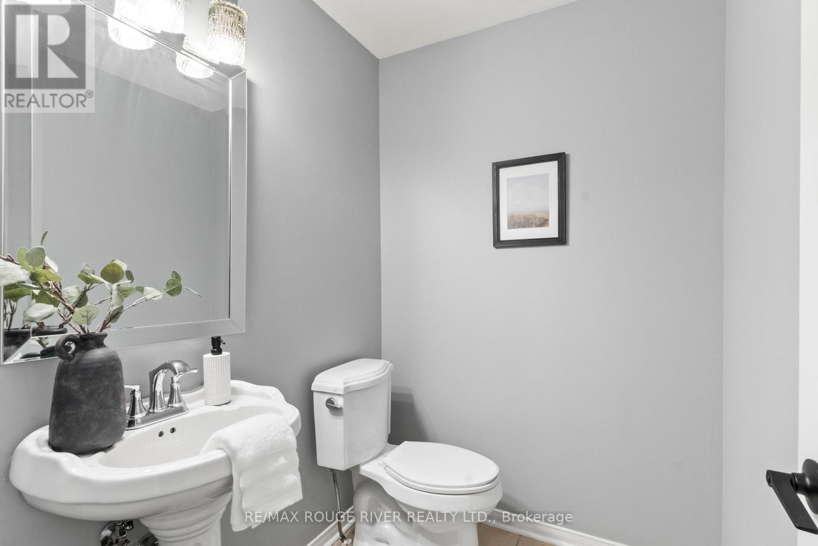 32 Beer Crescent, Ajax, Ontario  L1S 0A4 - Photo 14 - E12477510