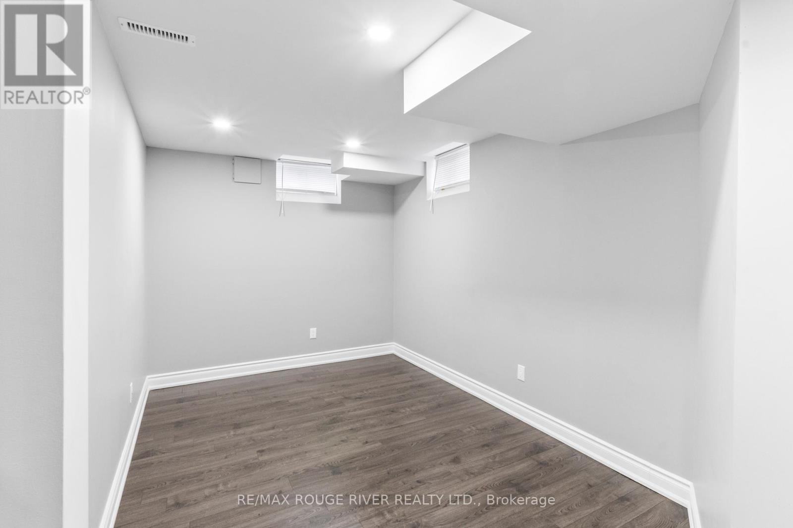 32 Beer Crescent, Ajax, Ontario  L1S 0A4 - Photo 29 - E12477510