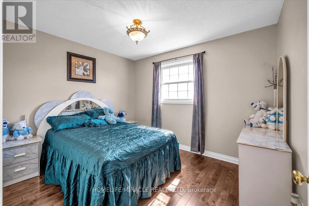 56 Fairmeadow Place, Whitby, Ontario  L1N 8W4 - Photo 20 - E12477517