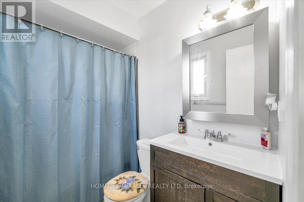 56 Fairmeadow Place, Whitby, Ontario  L1N 8W4 - Photo 21 - E12477517